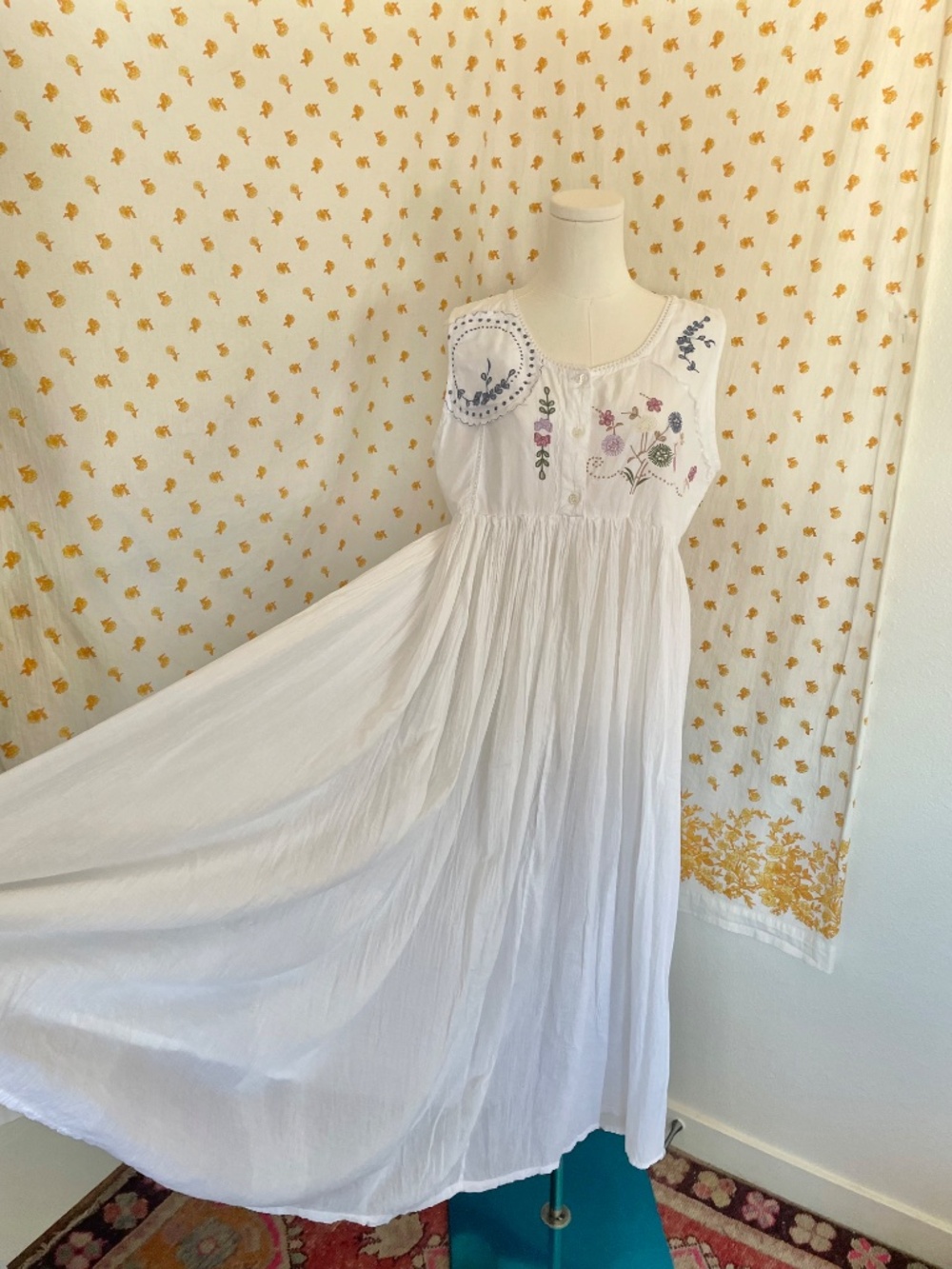 Vintage Papillon White Cotton Embroidered Prairie Maxi Dress S/M - Picture 9 of 11